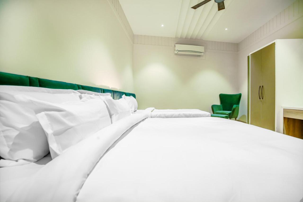 Greenwood Villa By Levelup Hotels Amritsar Exterior photo